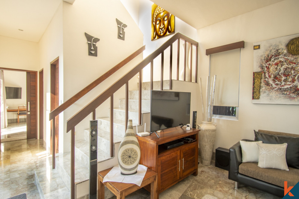 Beautiful Three Bedroom Freehold Villa For Sale in Kesambi