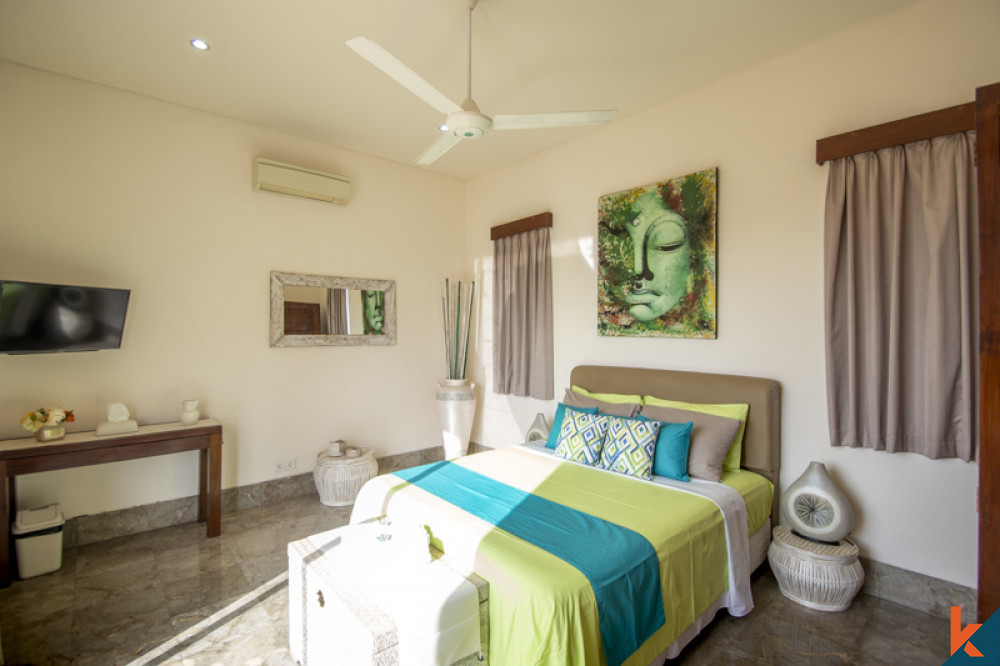 Beautiful Three Bedroom Freehold Villa For Sale in Kesambi