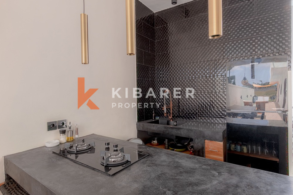 Magnifique villa de trois chambres avec salon ouvert située à Canggu