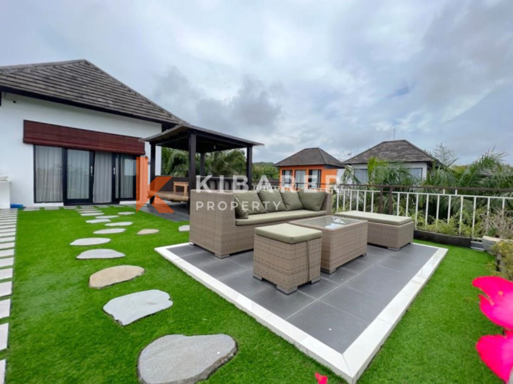 Cozy Three Bedrooms Open Living Villa with Ocean View in Ungasan