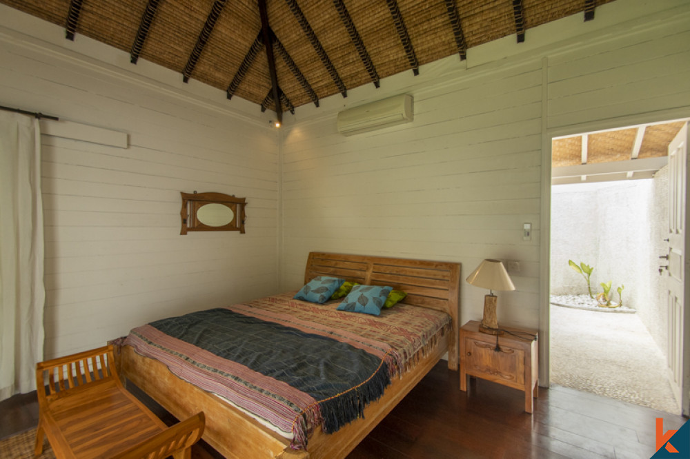 Magnifique propriété de quatre chambres à coucher avec jardin généreux à Umalas