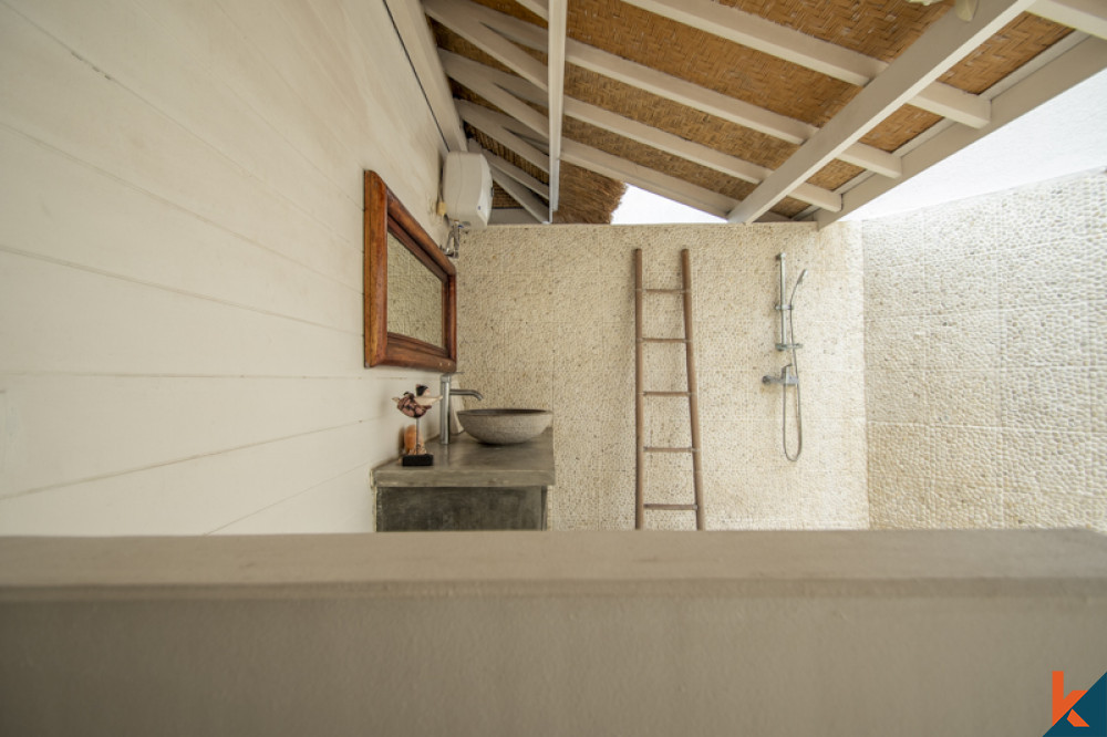 Magnifique propriété de quatre chambres à coucher avec jardin généreux à Umalas