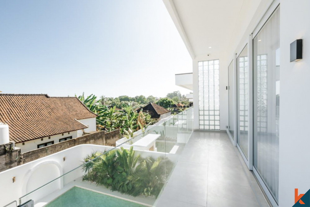 New modern three bedroom villa for lease in Padonan