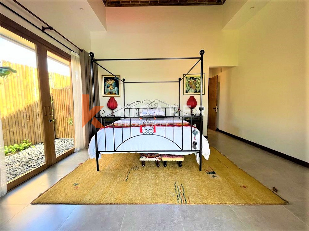 Incroyable conception toute nouvelle villa de vie fermée de quatre chambres à Babakan Canggu