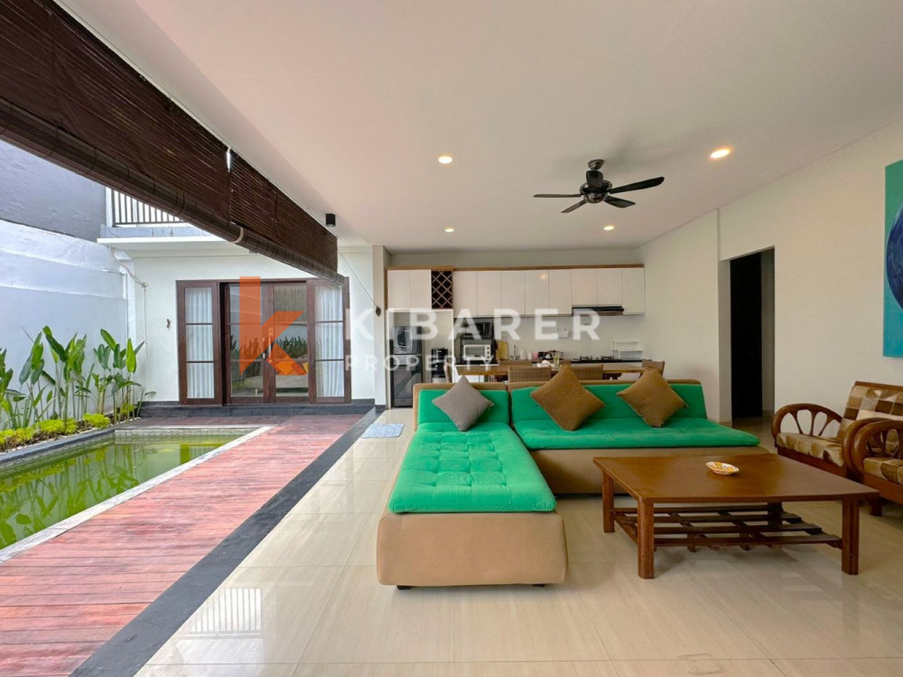 Spacious Three Bedroom Enclosed Living Villa in Jimbaran