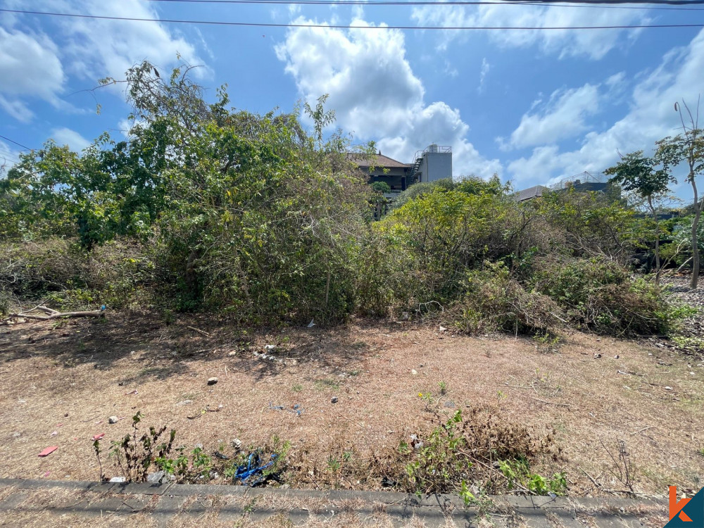 Exclusive 8.8-Ara Land For Sale in Jimbaran