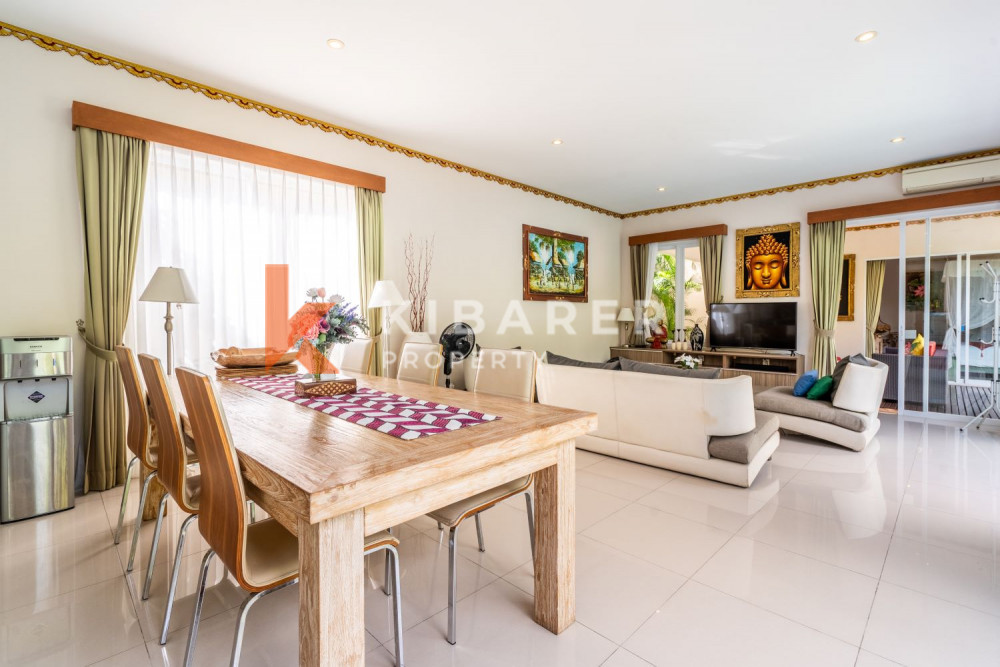 Stunning Three Bedroom Enclosed Living at Villa Complex Situated in Seminyak