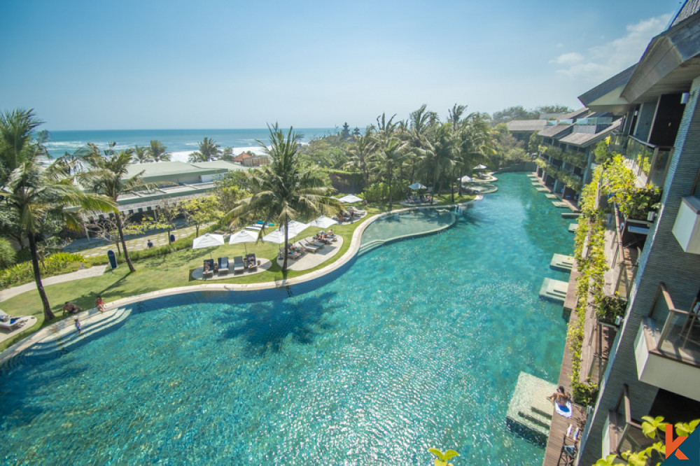 Unique and amazing beachfront three bedroom penthouse