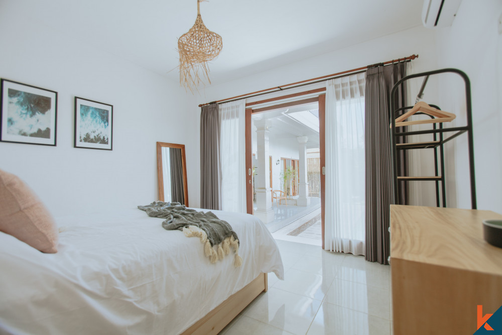 Ideal Investment Opportunity exceptional 5 Bedroom Villa in Prime Canggu