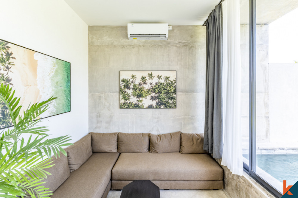 Minimalist one bedroom villa near seseh beach