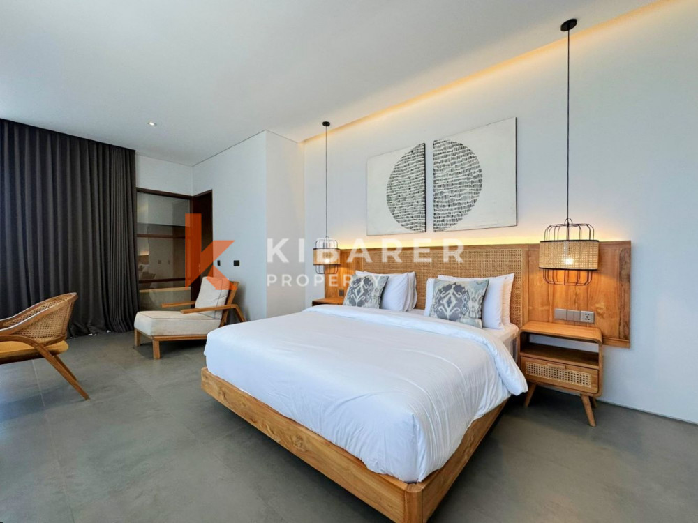 Brand New Stunning Three Bedroom Enclosed Living Villa in Seminyak