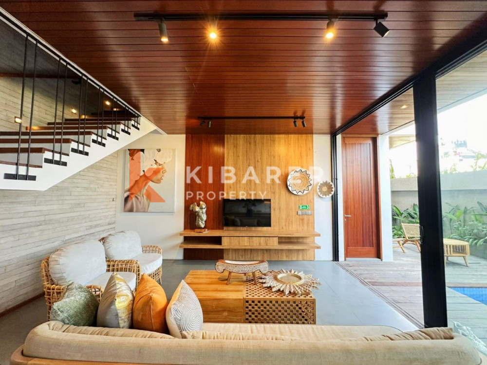 Brand New Stunning Three Bedroom Enclosed Living Villa in Seminyak