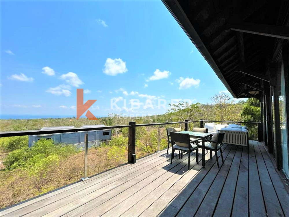 Ocean View Villa with Three Bedroom and Closed Living – Uluwatu Rental