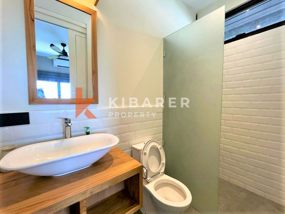 Ocean View Villa with Three Bedroom and Closed Living – Uluwatu Rental