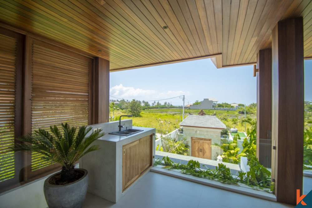 Brand new four bedroom villa with ocean views