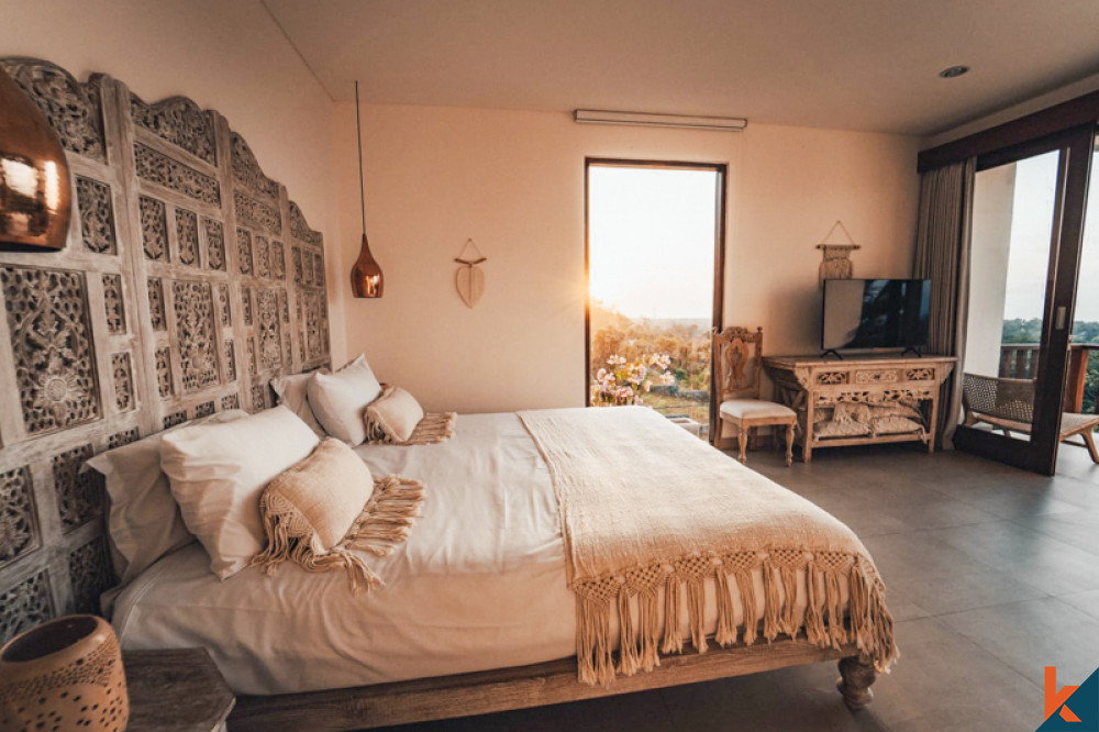 Propriété d'une chambre au sommet d'une colline avec vue sur l'océan