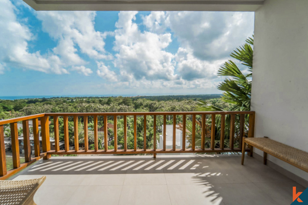 Hilltop one bedroom estate with ocean views