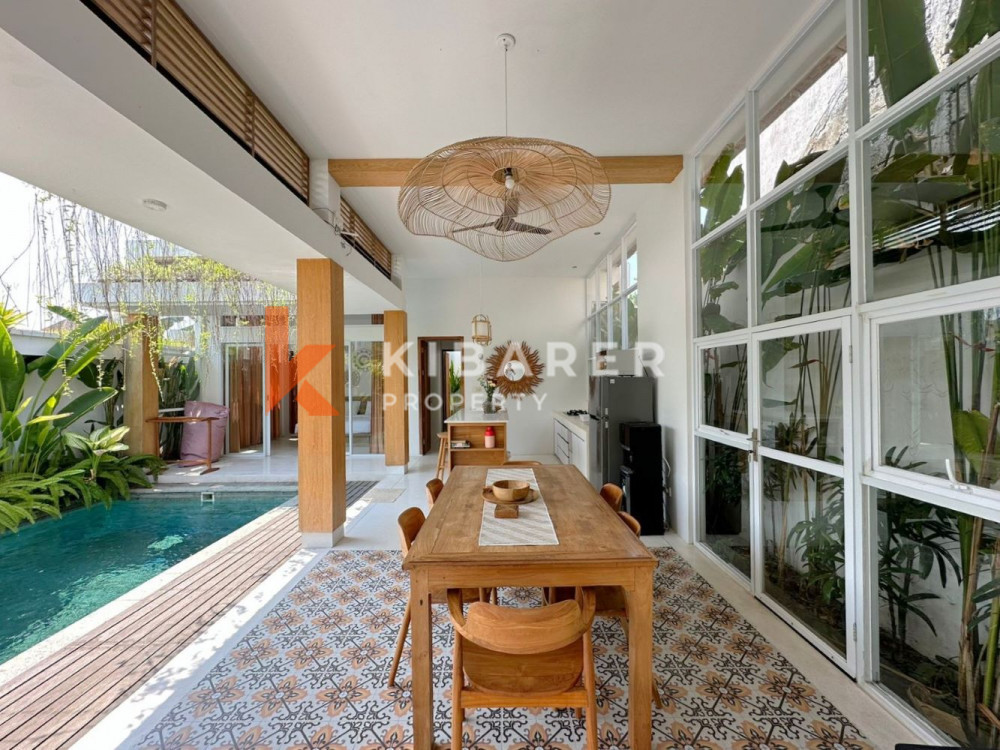 Tropical Modern Three Bedroom Open Living Villa Nestled in Seminyak (Available 2nd February)