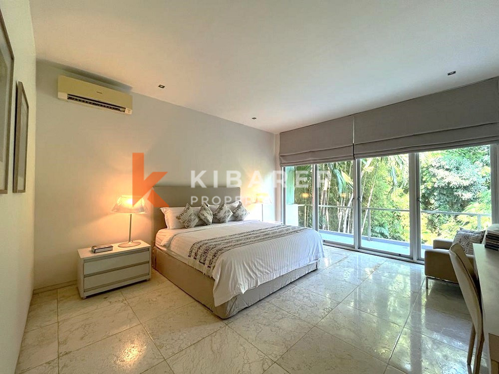 Jungle View Four Bedroom Enclosed Living Villa In Semer-Kerobokan