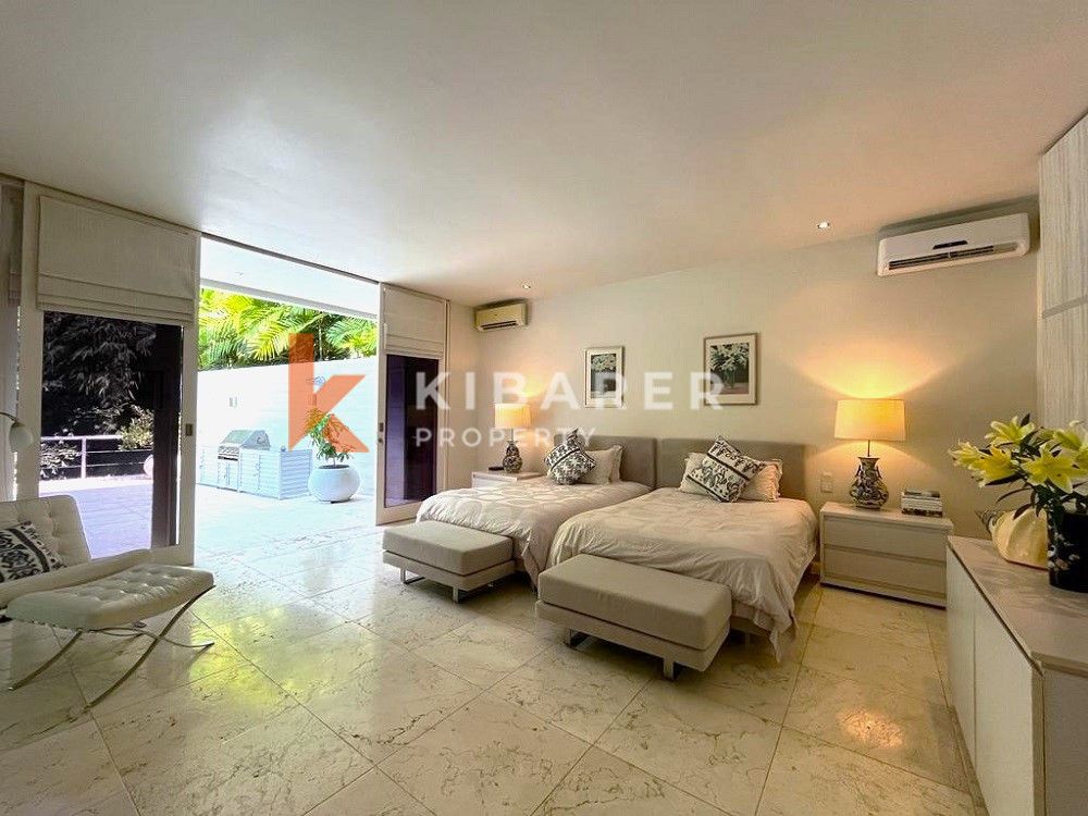 Jungle View Four Bedroom Enclosed Living Villa In Semer-Kerobokan