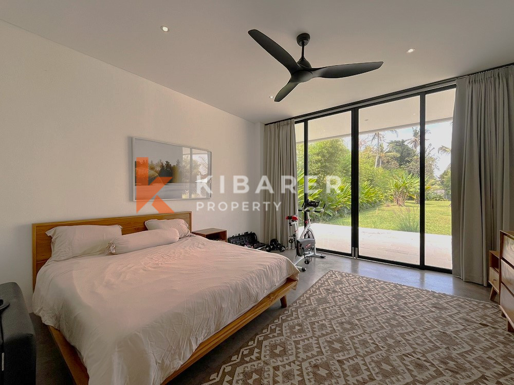 Luxury Four Bedrooms Enclosed Living Villa In Kaba-Kaba Tabanan(available on 1st january)