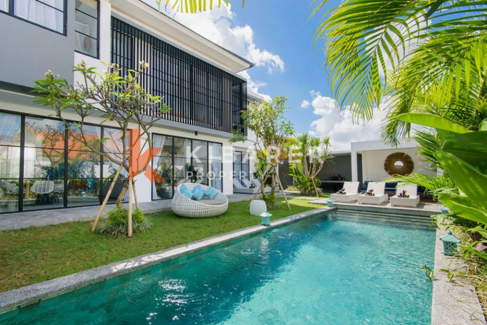 Stunning Four Bedroom Villa well located in Canggu
