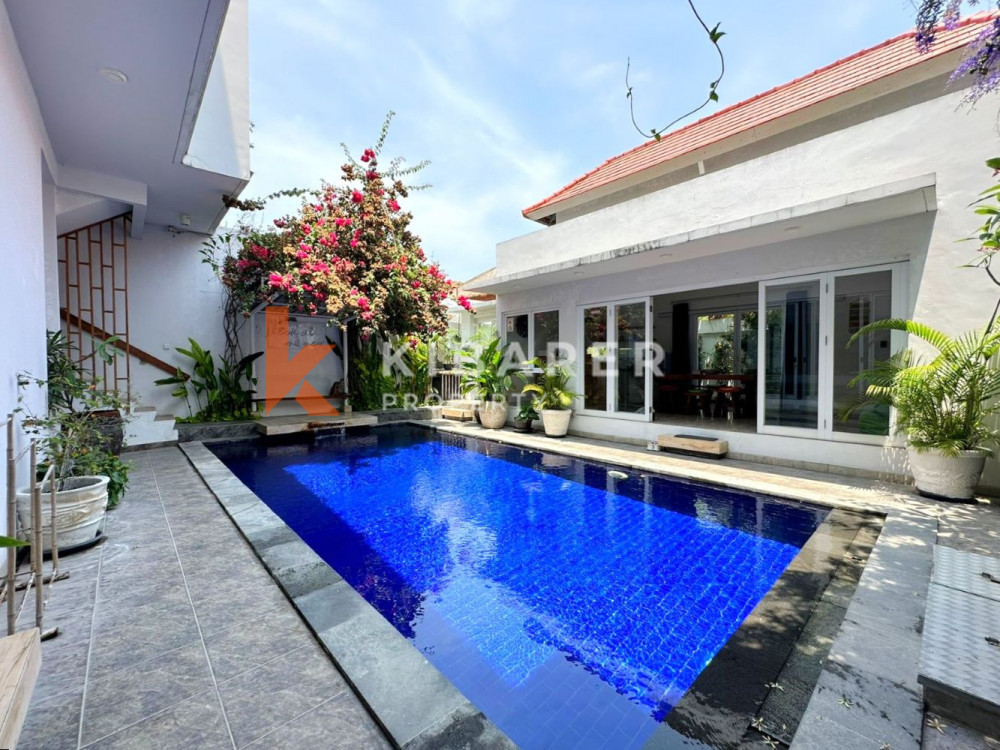 Beautiful Three Bedroom Villa For Living In Bumbak Umalas