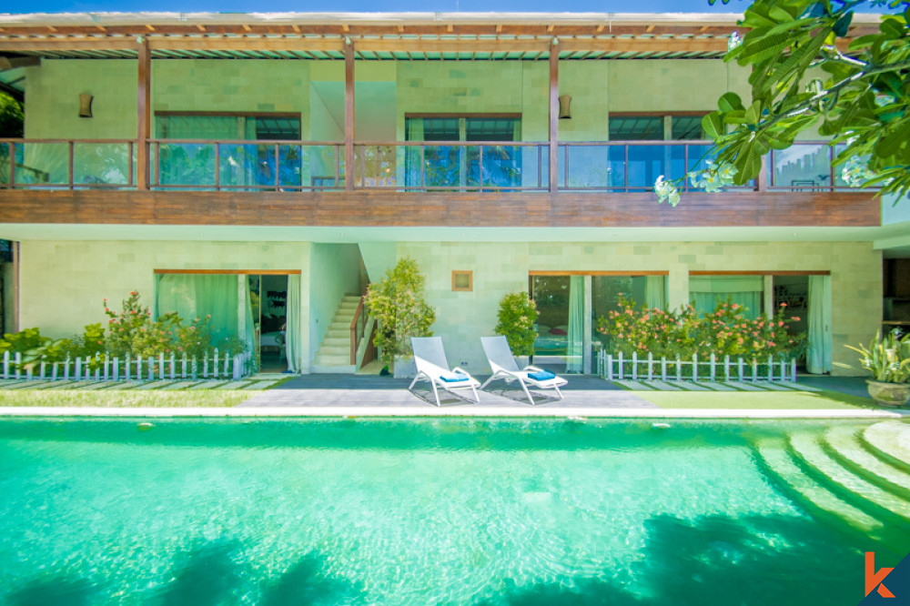 Superbe villa de cinq chambres à proximité de la plage