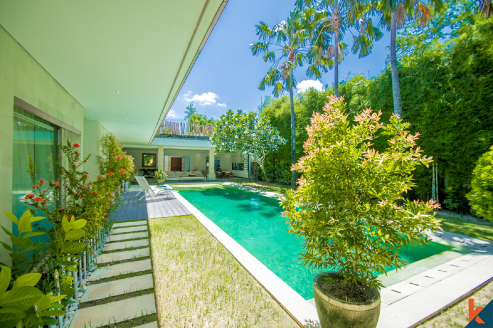 Superbe villa de cinq chambres à proximité de la plage