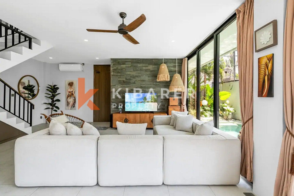 Modern Four Bedroom Villa with Enclosed Living In The Heart of Canggu