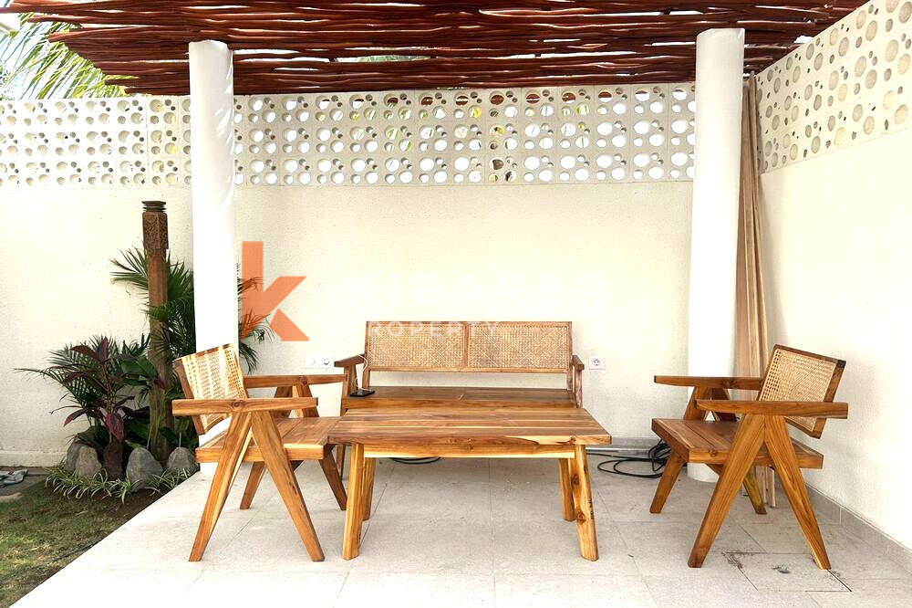 Charming Three Bedroom Enclosed Living Villa Located in Seseh