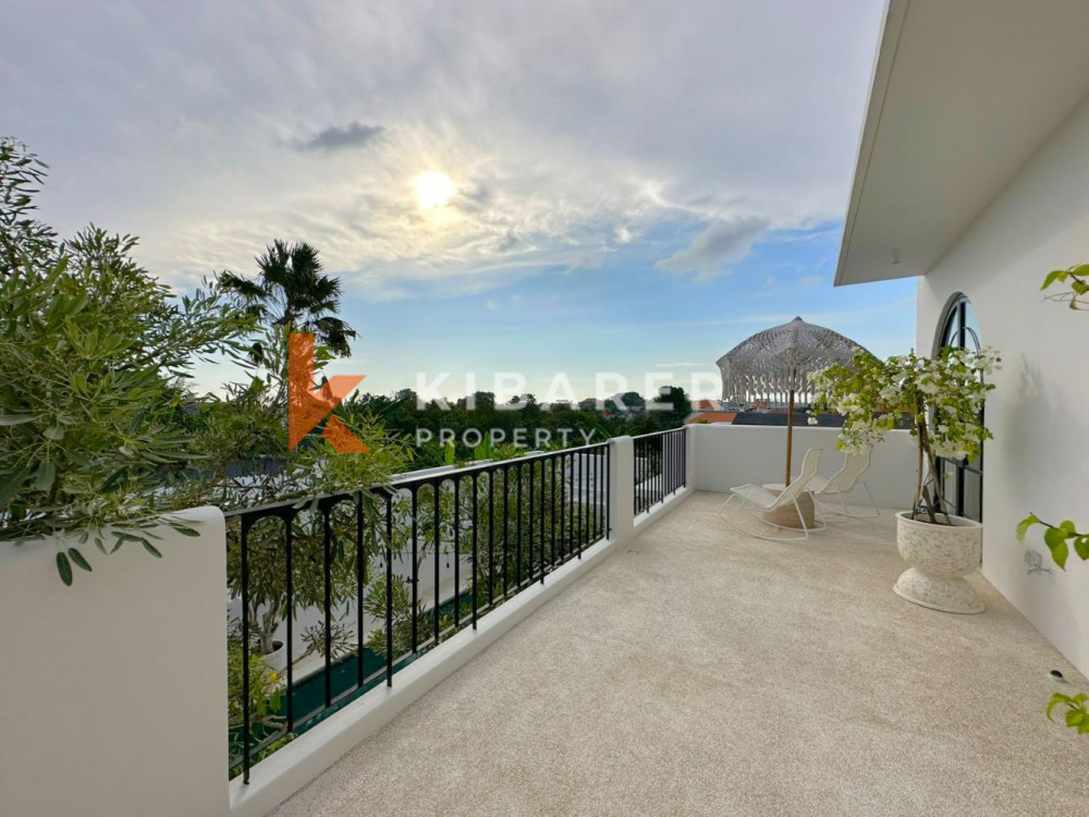 Brand New Luxury Five Bedrooms Villa Situated in Central Canggu