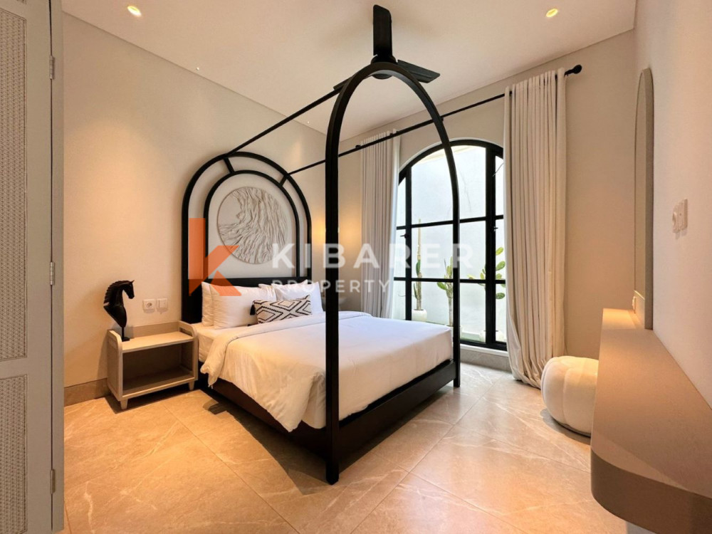 Brand New Luxury Five Bedrooms Villa Situated in Central Canggu