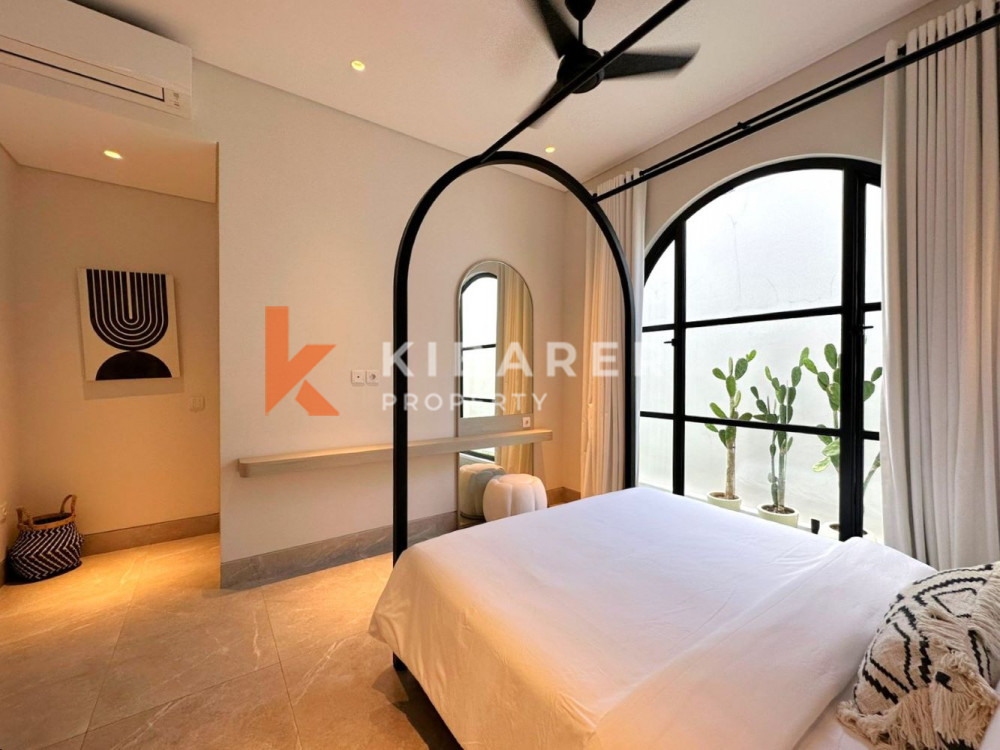 Brand New Luxury Five Bedrooms Villa Situated in Central Canggu