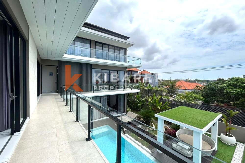 Luxury Five Bedroom Villa Ocean View Situated in Ungasan (Available on April 27th 2024)