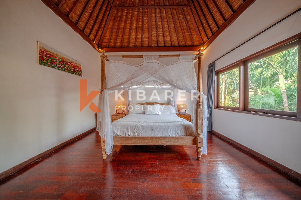 Stylish Two Bedroom Closed Living Villa With Pool Situated in Bumbak