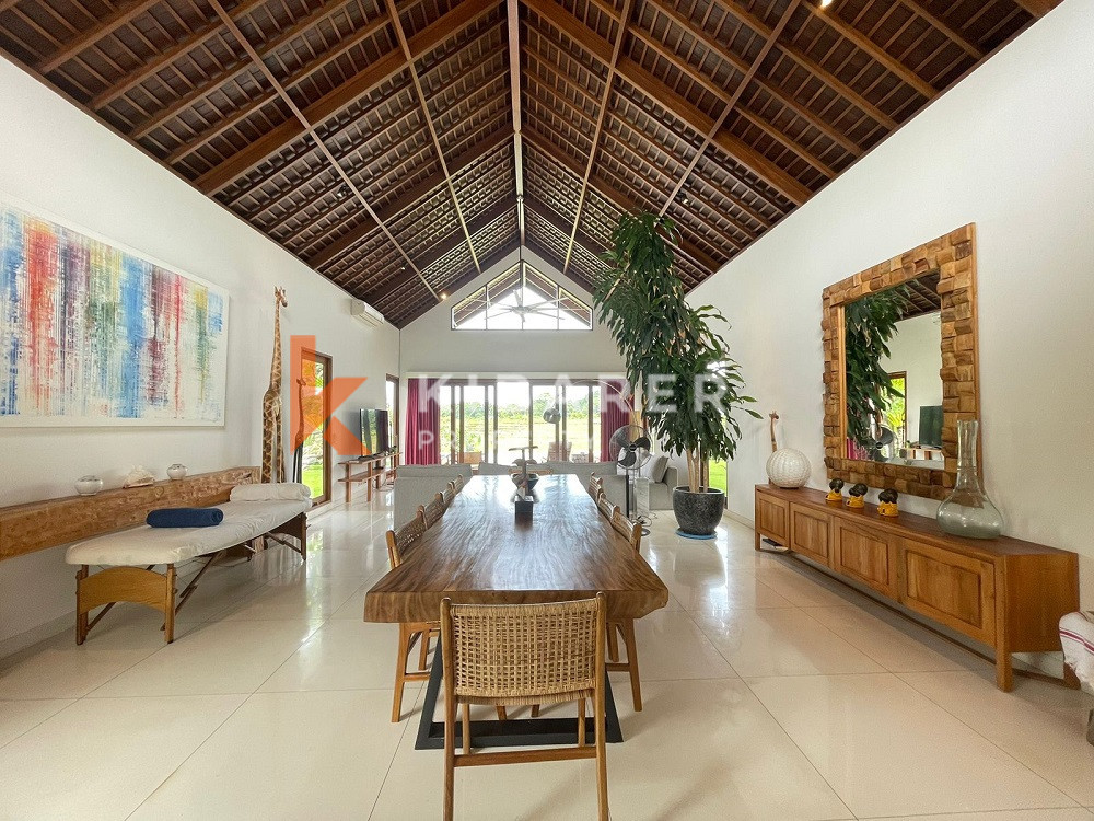 Stunning Four Bedroom Villa with rice field view in Buduk ( will be available on 8th January 2024 )