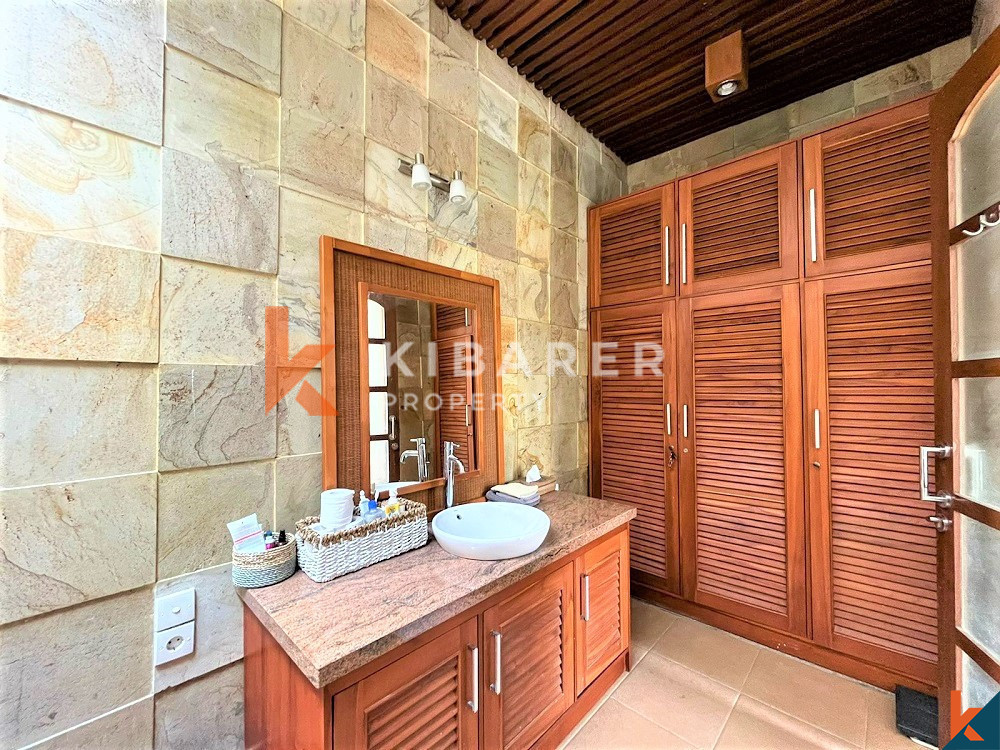 Comfy 3 Bedroom villa Berawa