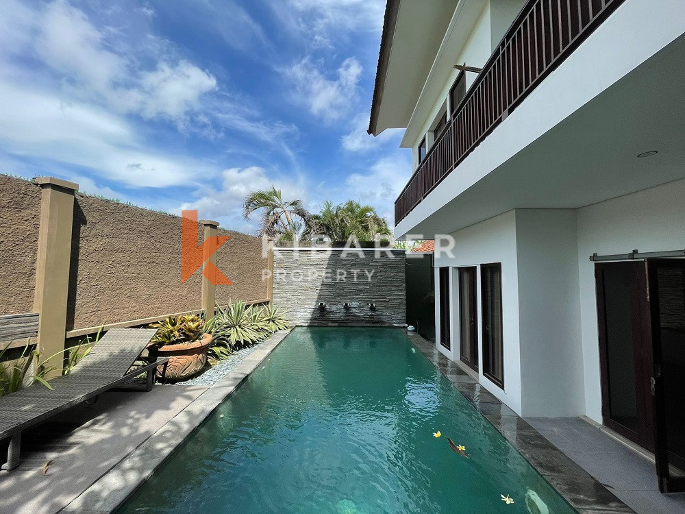 Homey Three Bedroom Villa nestled in Canggu ( minimum 2 years rental )