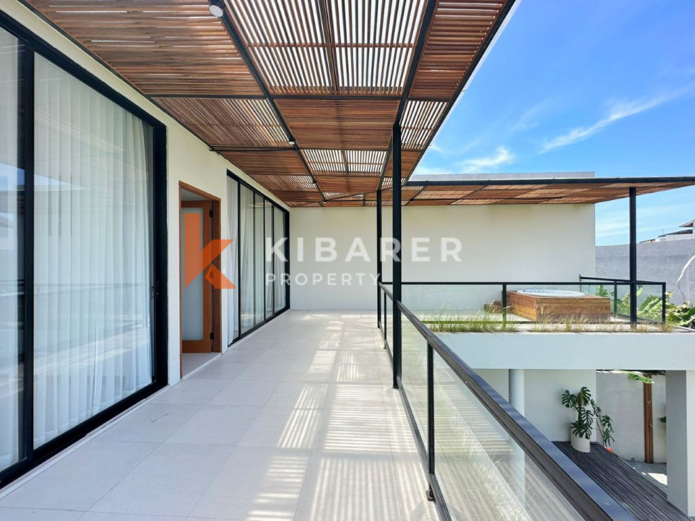 Brand New Charming Three Bedroom Enclosed Living Villa in Pererenan