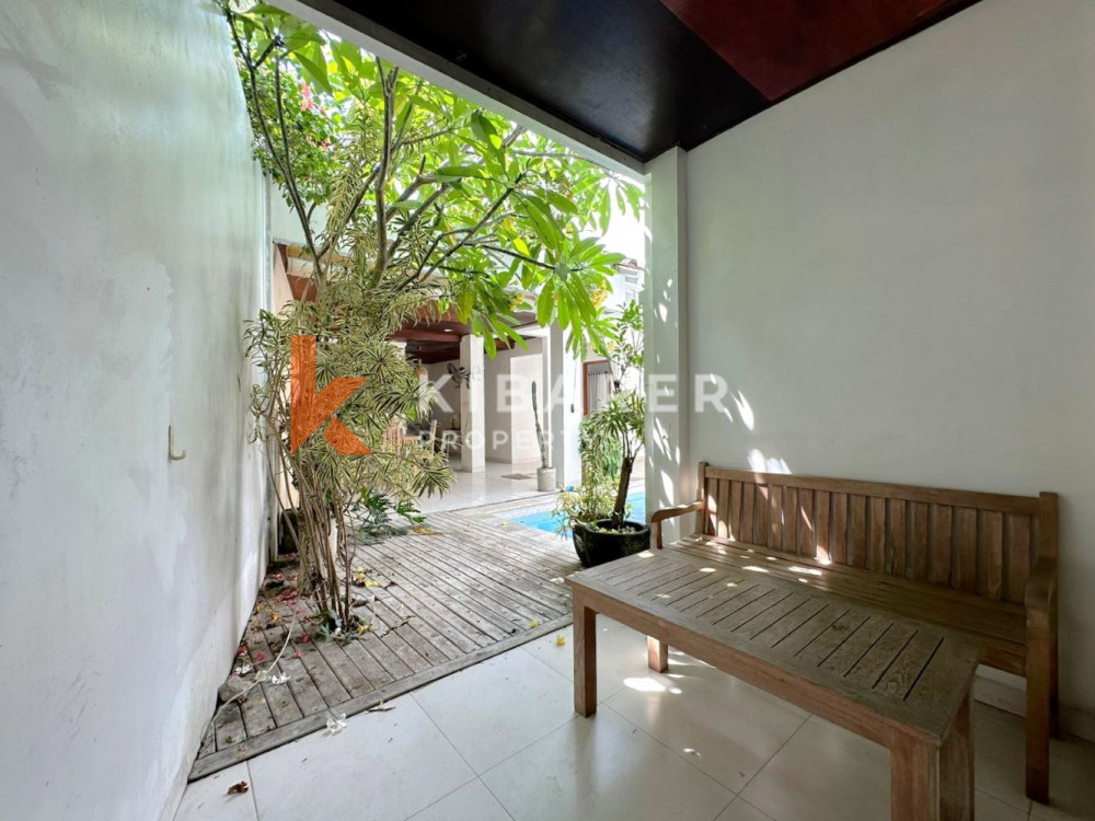 Possibilité de sous-location Villa ouverte de trois chambres située à Tumbak Bayuh
