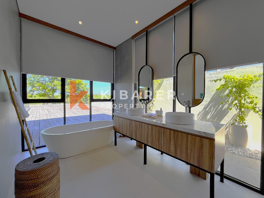 Brand New Three Bedrooms Closed Living Villa Situated In Tumbak Bayuh