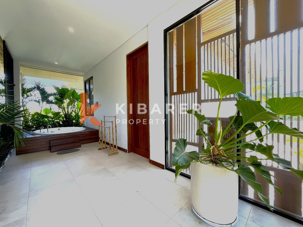 Brand New Three Bedrooms Closed Living Villa Situated In Tumbak Bayuh