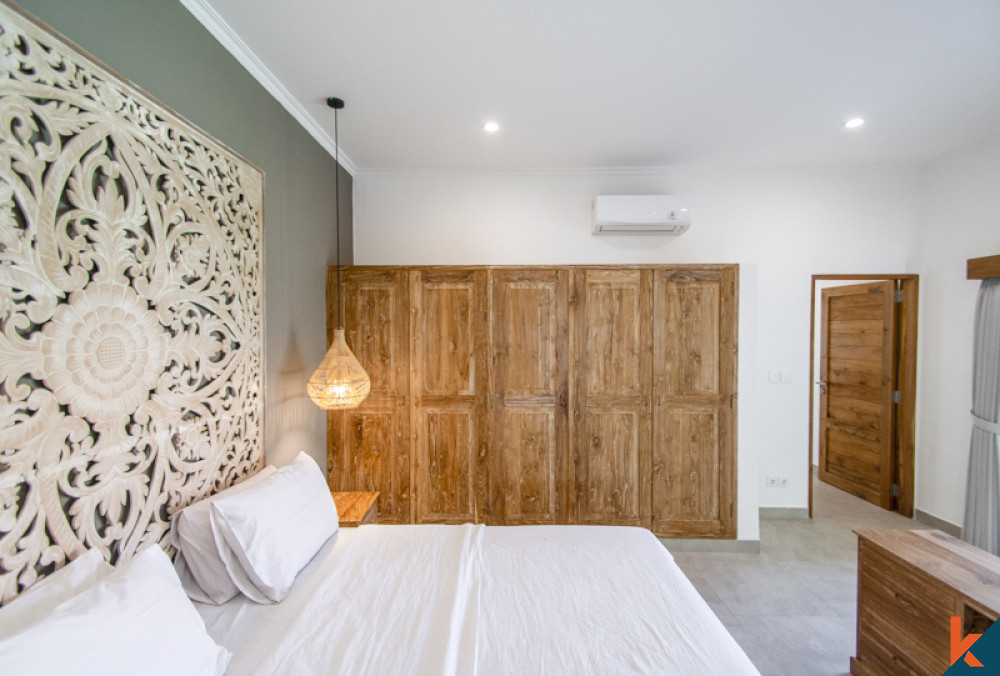 Tiga kamar tidur baru dengan perpaduan tradisional dan modern di Padonan
