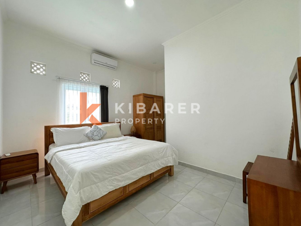 Cozy Three Bedroom Enclosed Living Villa Situated in Kerobokan (available 9th may)