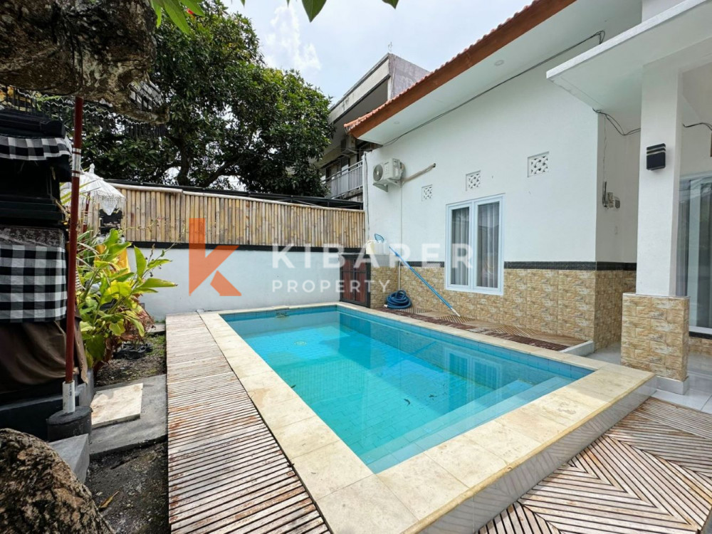 Cozy Three Bedroom Enclosed Living Villa Situated in Kerobokan (available 9th may)