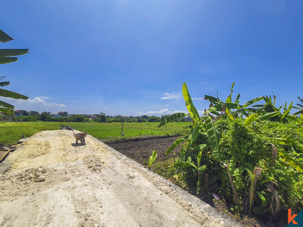 Pilihan tanah hak milik yang bagus dengan pemandangan hijau dan akses yang baik