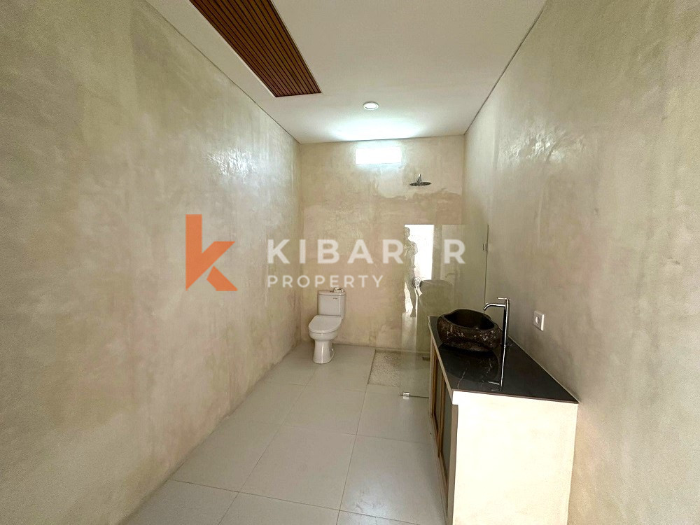 Brand New Furnished Two Bedrooms Closed Living Villa In Tumbak Bayuh