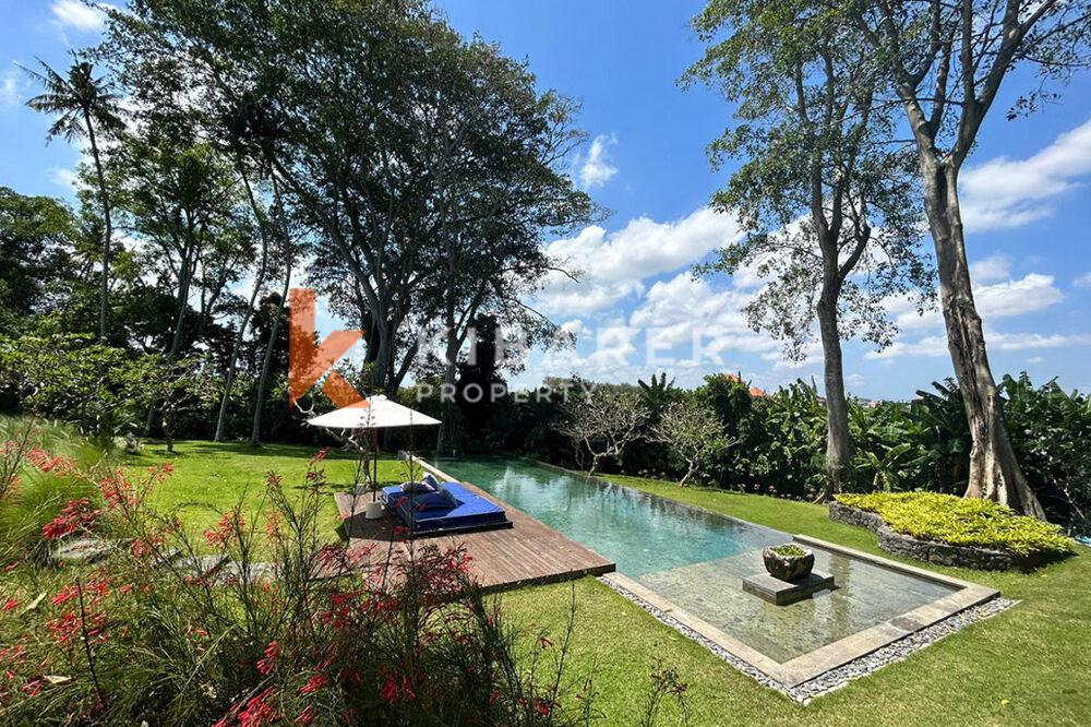 Villa de luxe de cinq chambres située dans la nature située dans un quartier paisible de Cemagi