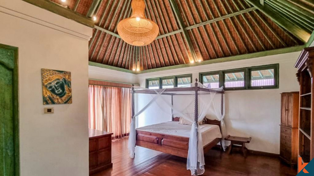 Villa Tradisional Bali 5 Kamar Tidur di Pererenan